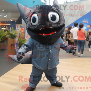 Disfraz de mascota de atún...