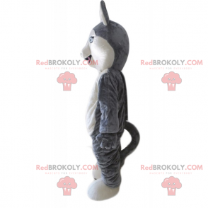 Mascote de lobo cinzento e branco - Redbrokoly.com