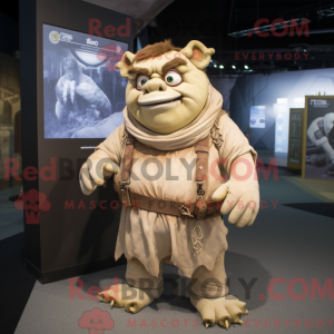 Beige Ogre maskot kostume...