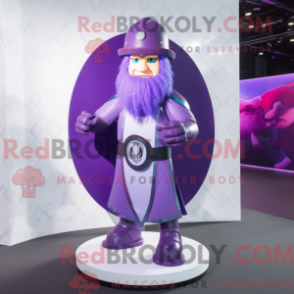 Fantasia de mascote Escudo celta roxo com terno e chapéus - Mascotes do Escudo Celta - REBROKO_294085 - RedBrokoly.com