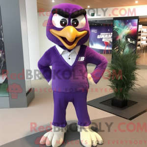 Figura de máscara de falcão...