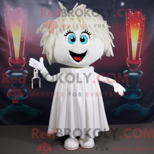 White Lasagna mascot...