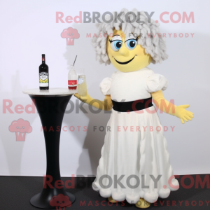 White Lasagna mascot...