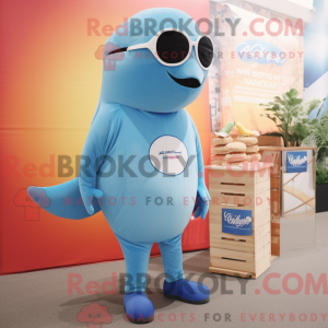 Peach Blue Whale maskerad...