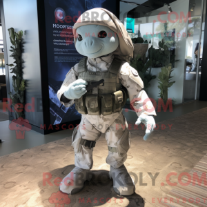 Zilveren Marine Recon...