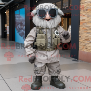 Costume de mascotte Silver...