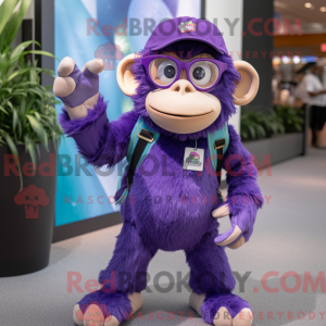 Mascotte de singe violet...