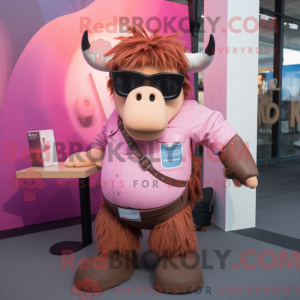 Pink Yak maskot kostume...