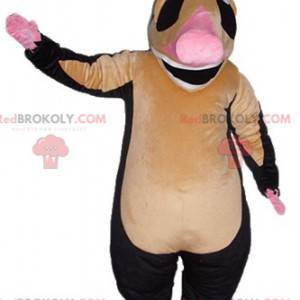 Very smiling pink and black brown tapir mascot - Redbrokoly.com
