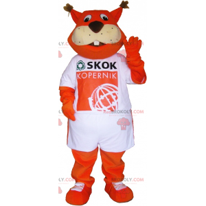 Mascotte scoiattolo rosso con abbigliamento sportivo bianco -
