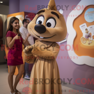Tan Moussaka maskot kostume...