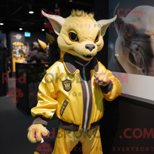 Gul Gargoyle maskot kostume...