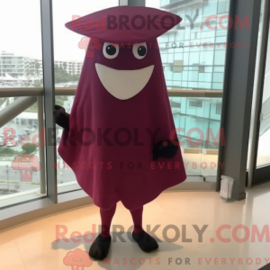 Maroon Stingray maskot...