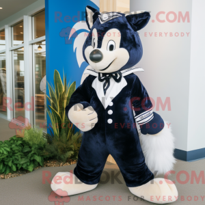 Maskotka Navy Skunk jest...