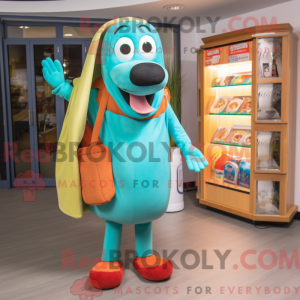 Turkis Hot Dog maskot...