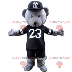 Bear mascot dressed as Yankees players - Redbrokoly.com