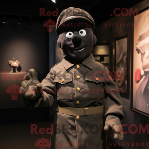 Sort soldat maskot kostume...
