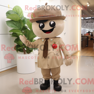 Tan Cherry maskot...