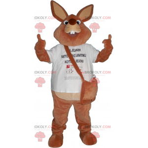 Brown rabbit mascot with his shoulder bag - Redbrokoly.com
