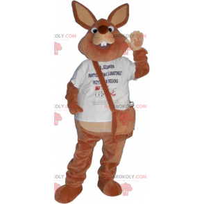 Mascotte lapin marron avec son sac en bandoulière -