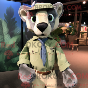 Olive Puma maskot...