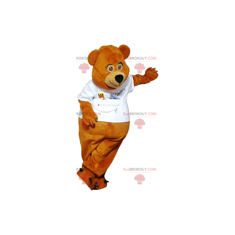 Little bear mascot with his white t-shirt - Redbrokoly.com