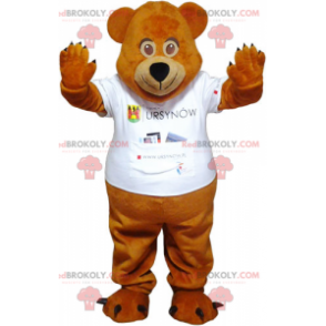 Little bear mascot with his white t-shirt - Redbrokoly.com