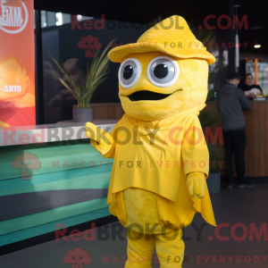 Postava maskota Yellow Fish...