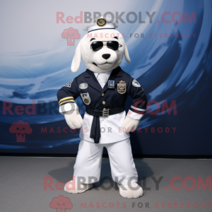 Maskotka White Navy Seal w...