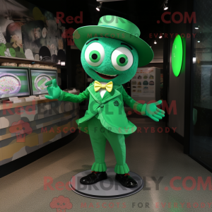 Green Plate Spinner maskot...