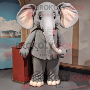 Grande máscara de elefante...