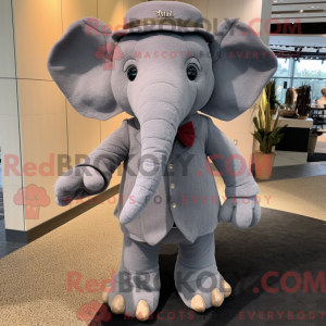 Grande máscara de elefante...