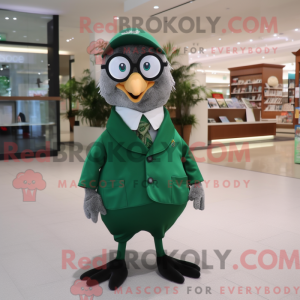 Personaggio mascotte Forest...