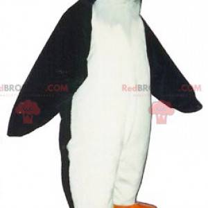 Mascotte del pinguino del pinguino molto realistico -