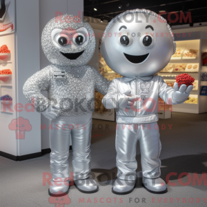 Postava maskota Silver...