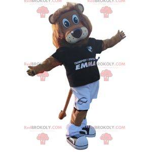Mascote leão com roupa de futebol preta
