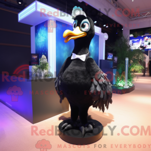 Black Peacock maskot...
