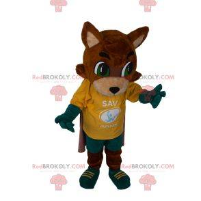 Mascote Fox com roupa esportiva e capa