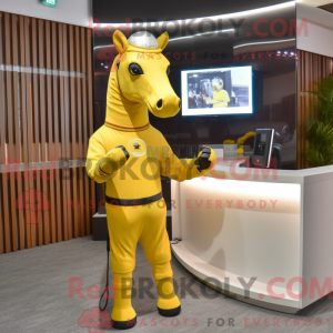 Geel paard mascotte kostuum...