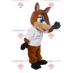 Mascote pequena corça com olhos grandes