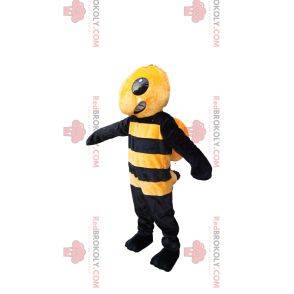 Mascotte de guêpe jaune et noire agressive. Costume de guêpe