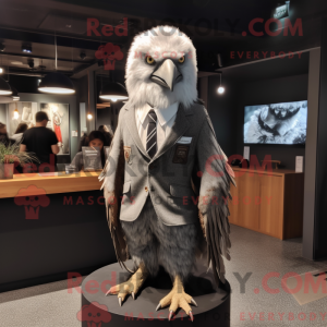 Silver Haast S Eagle maskot...