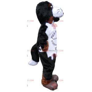 Mascotte cane bianco e nero aggressivo