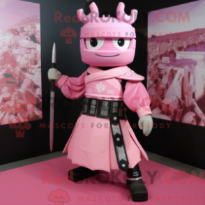 Fantasia de mascote Samurai rosa com blusa e meias de tornozelo - Mascotes samurais - REBROKO_307201 - RedBrokoly.com