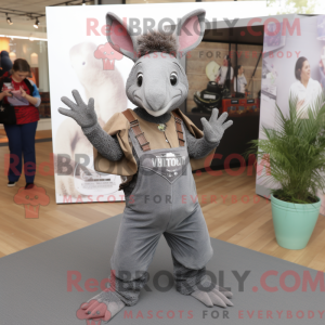 Grå Armadillo maskot...