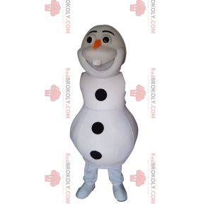 Mascota de muñeco de nieve blanco con una zanahoria en la nariz