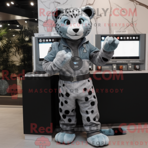 Personnage mascotte de...