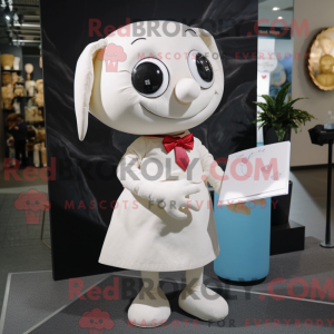 White Love Letter maskot...