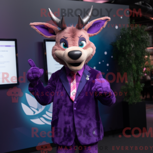 Máscara de veado roxo com...