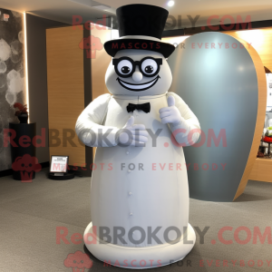 Gray Ring Master mascot...
